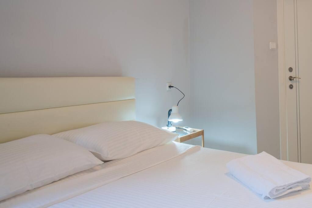 Royal Aparatment On The Sea , Blvd Nitza 34 نتانيا المظهر الخارجي الصورة