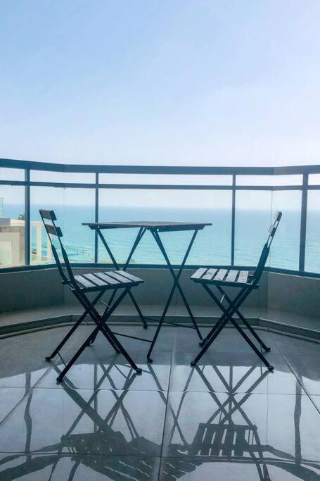 Royal Aparatment On The Sea , Blvd Nitza 34 نتانيا المظهر الخارجي الصورة