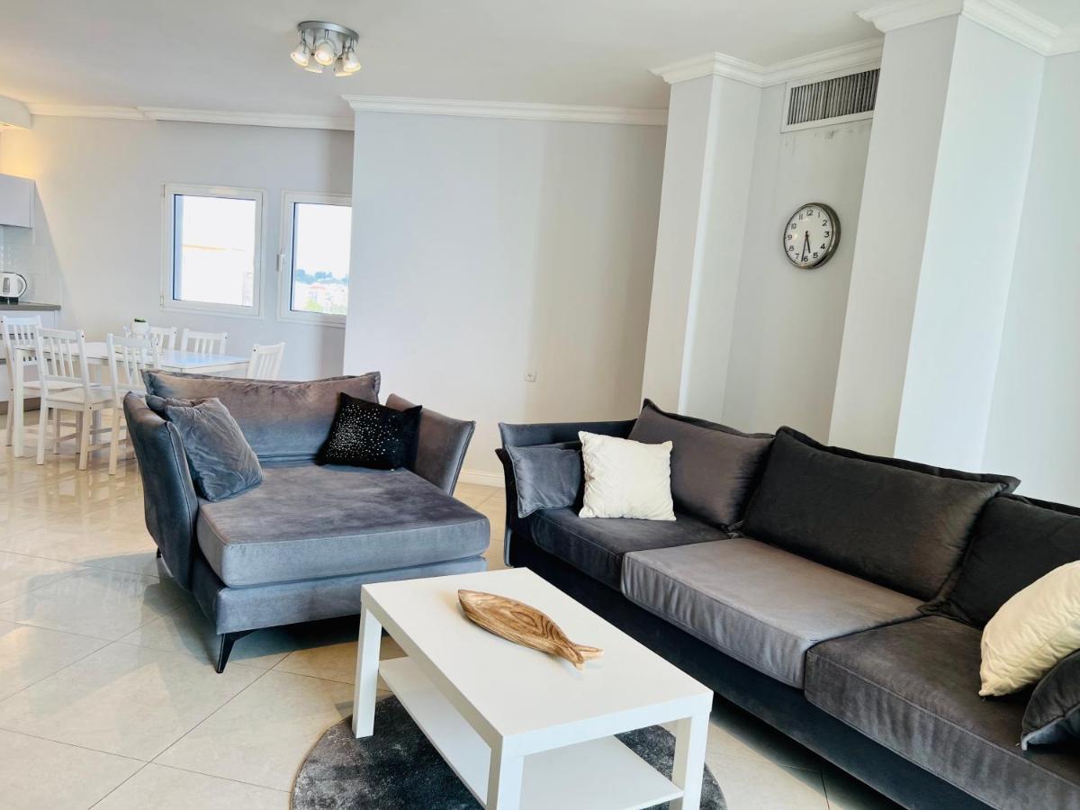 Royal Aparatment On The Sea , Blvd Nitza 34 نتانيا المظهر الخارجي الصورة